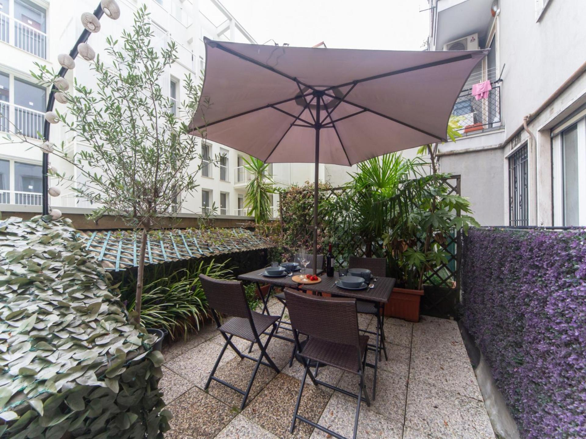 The Rent - One-bedroom With A Terrace In Corso Sempione